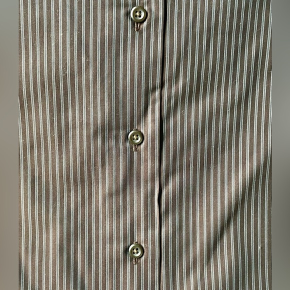 Egara Button-Down from Men’s Wearhouse🎯 - Picture 3 of 5